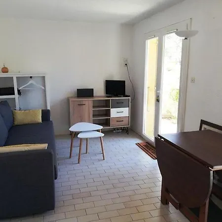 Agreable Avec Parking Dans Arboree Tres Calme Lägenhet *